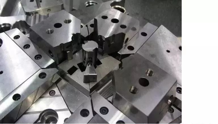 跨界融合 豐田模具設計與制造技術對化工產品制造的啟示